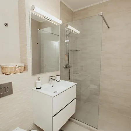 Apartament Arya